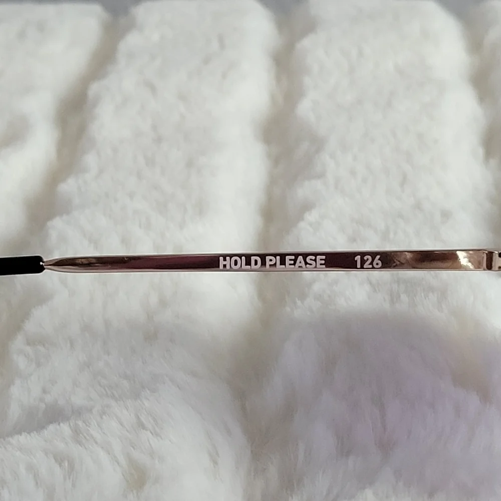 QUAY // ltd ed lizzo collaboration black fade gold frame ultra-glam aviators